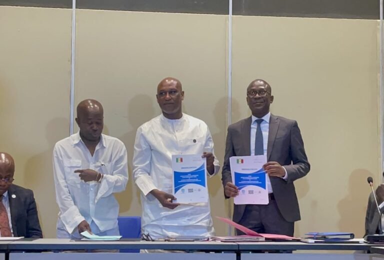 JOJ DAKAR 2026 : LA COALITION DURABILITÉ, IMPACT ET HÉRITAGE PORTÉE SUR LES FONTS BAPTISMAUX